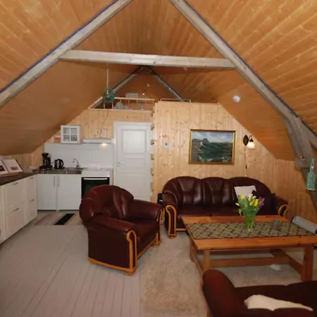 Larsen Rorbu Lofoten Napp