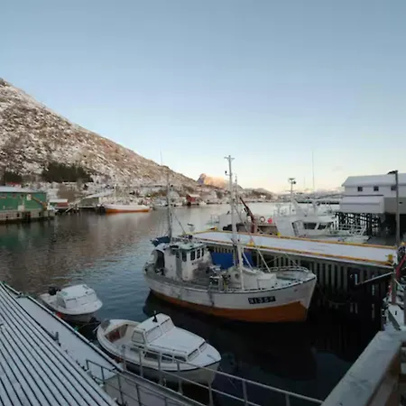 Larsen Rorbu Lofoten Hébergement de vacances *